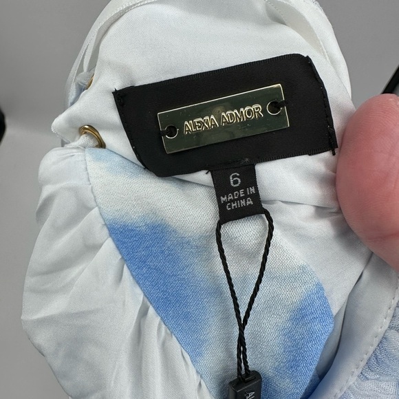 Alexia Admor Kira Ruffled Halter Neck Maxi Dress NWT - Picture 6 of 8